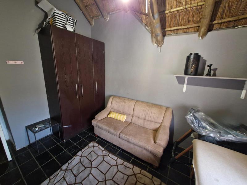 4 Bedroom Property for Sale in Mnandi Gauteng