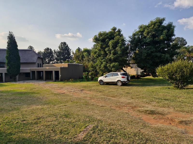 4 Bedroom Property for Sale in Mnandi Gauteng