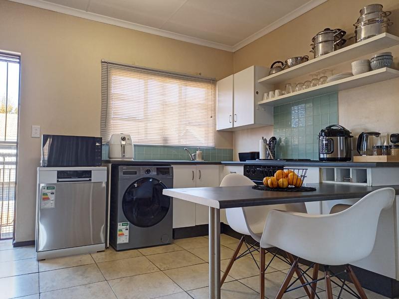 1 Bedroom Property for Sale in Brenthurst Gauteng