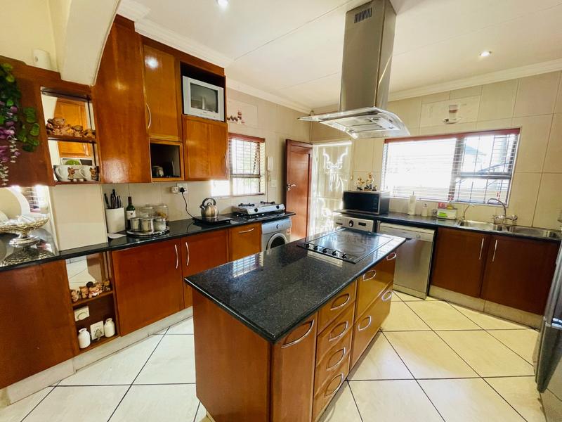 3 Bedroom Property for Sale in Albemarle Gauteng