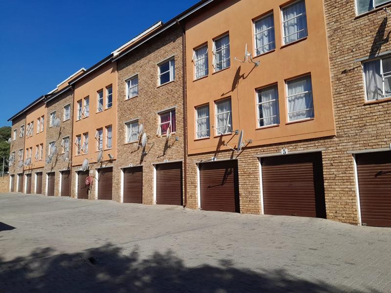 2 Bedroom Property for Sale in Kempton Park Central Gauteng