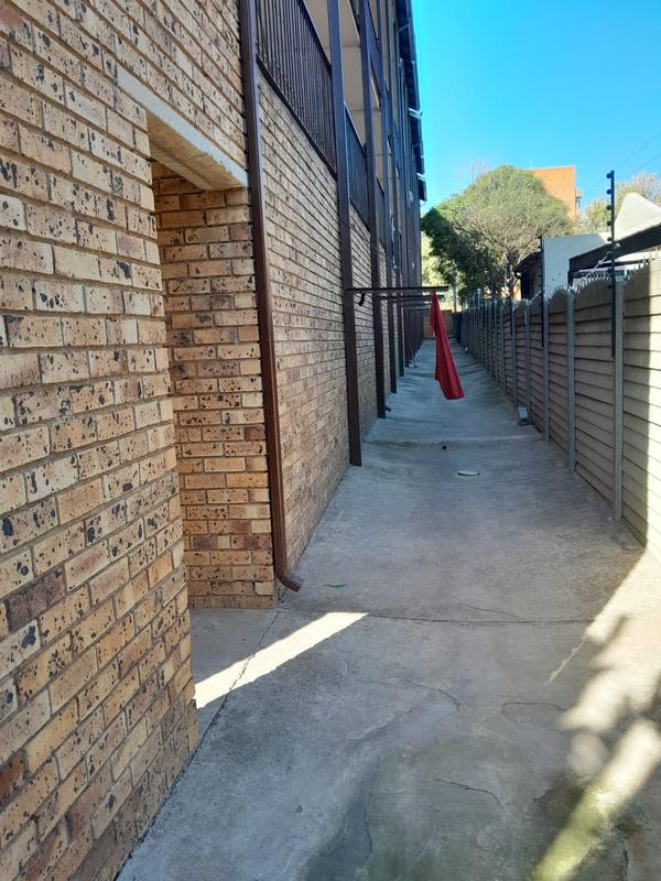 2 Bedroom Property for Sale in Kempton Park Central Gauteng