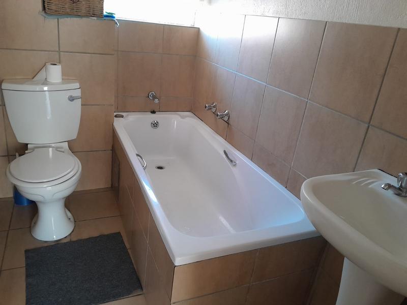 2 Bedroom Property for Sale in Kempton Park Central Gauteng