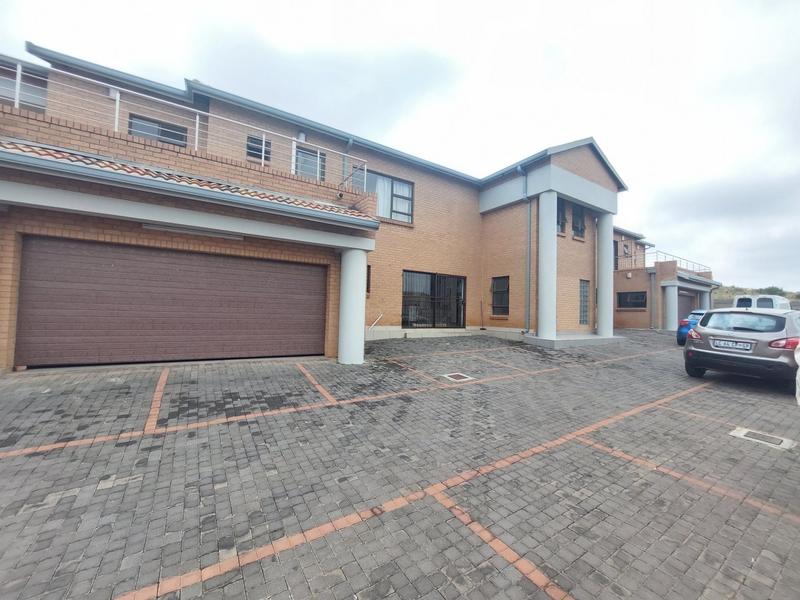 To Let 4 Bedroom Property for Rent in Erasmia Gauteng