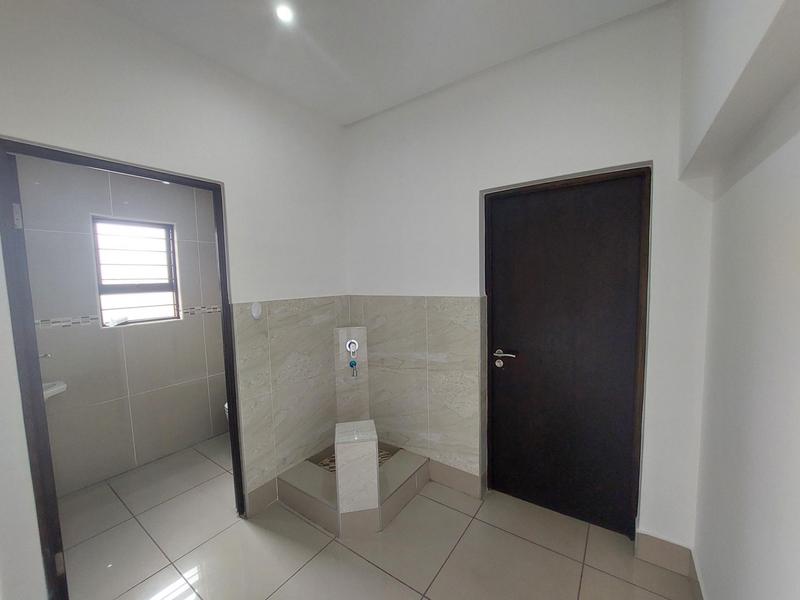 To Let 4 Bedroom Property for Rent in Erasmia Gauteng