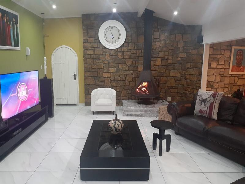 4 Bedroom Property for Sale in Bramley Gauteng