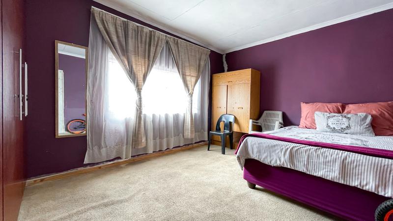 4 Bedroom Property for Sale in Troyeville Gauteng