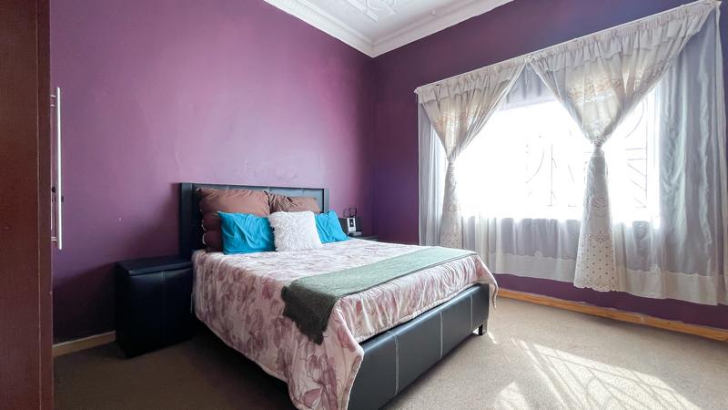 4 Bedroom Property for Sale in Troyeville Gauteng