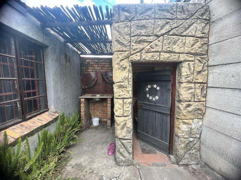 To Let 4 Bedroom Property for Rent in Dalview Gauteng