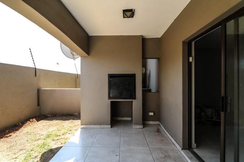 1 Bedroom Property for Sale in Brenthurst Gauteng