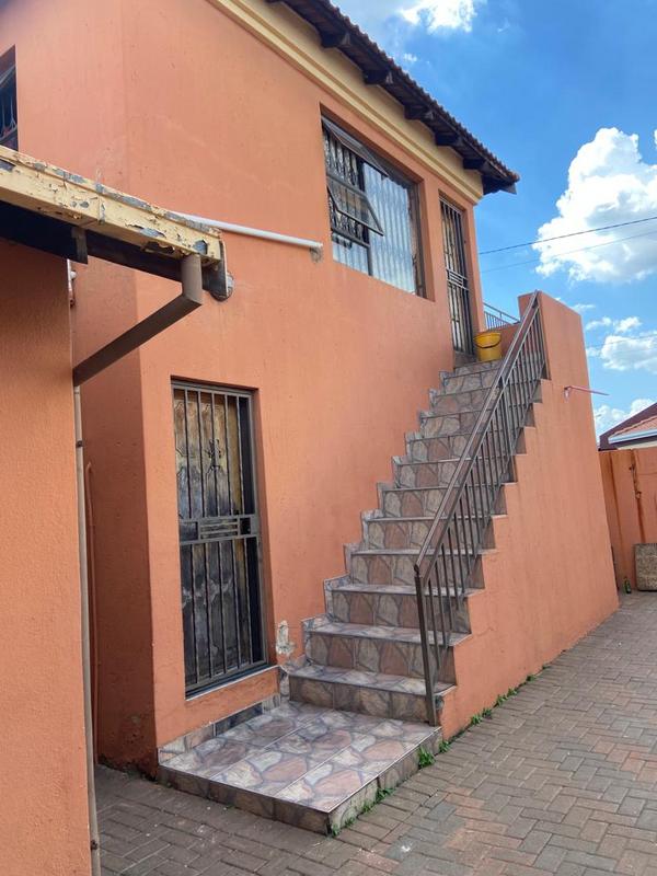 2 Bedroom Property for Sale in Tsakane Gauteng