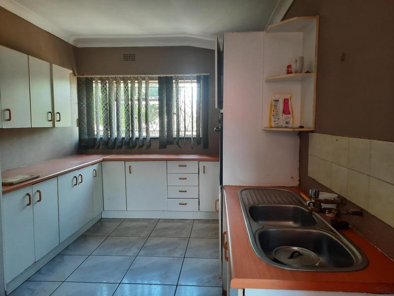 4 Bedroom Property for Sale in Sonland Park Gauteng