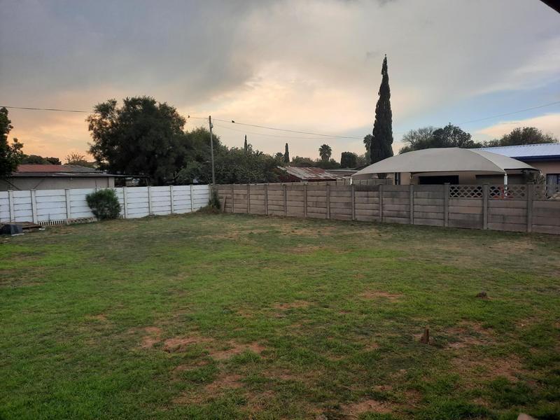 4 Bedroom Property for Sale in Sonland Park Gauteng