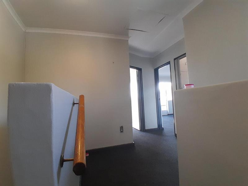 3 Bedroom Property for Sale in Hennopspark Gauteng