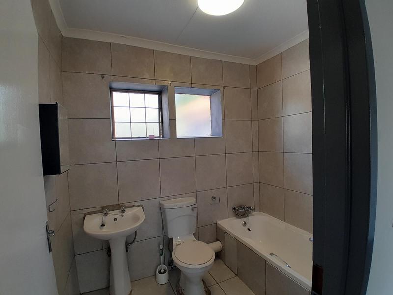 3 Bedroom Property for Sale in Hennopspark Gauteng