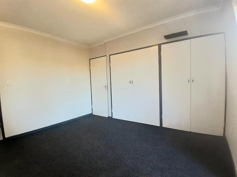 3 Bedroom Property for Sale in Hennopspark Gauteng