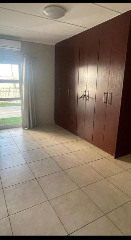 4 Bedroom Property for Sale in Vanderbijlpark SE 8 Gauteng