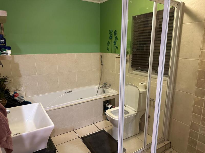 4 Bedroom Property for Sale in Vanderbijlpark SE 8 Gauteng