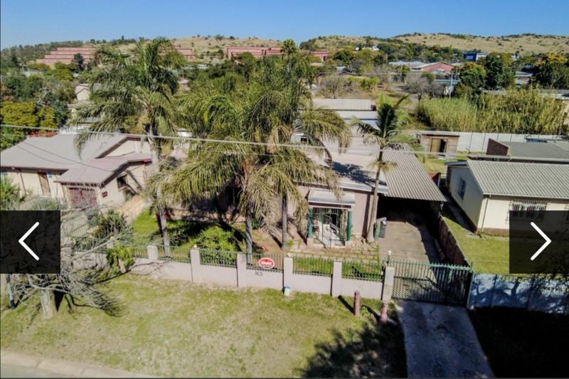 4 Bedroom Property for Sale in Hermanstad Gauteng