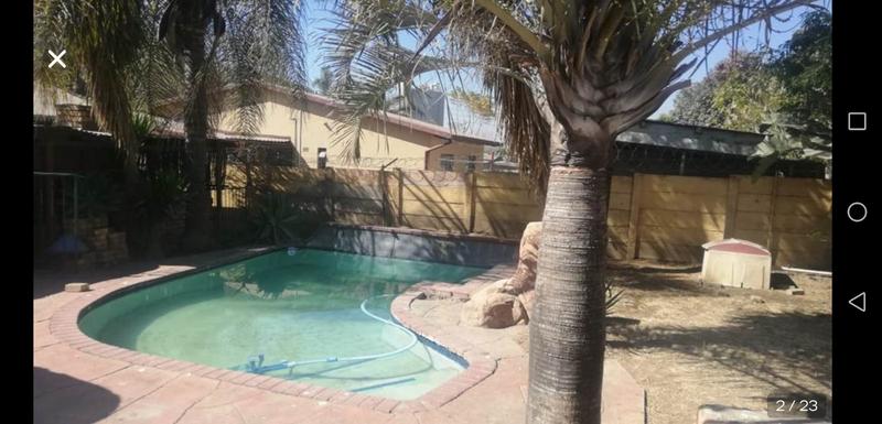 4 Bedroom Property for Sale in Hermanstad Gauteng