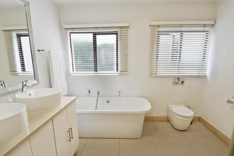 To Let 3 Bedroom Property for Rent in Morningside Gauteng