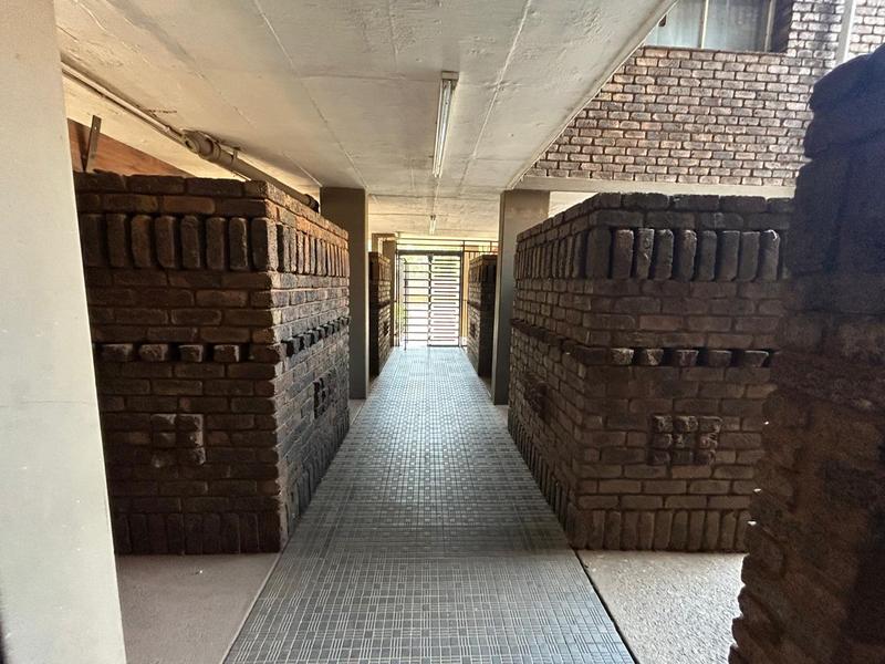 2 Bedroom Property for Sale in Sunnyside Gauteng