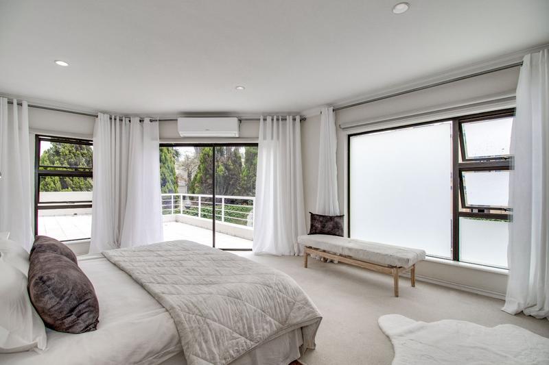 4 Bedroom Property for Sale in Dainfern Golf Estate Gauteng