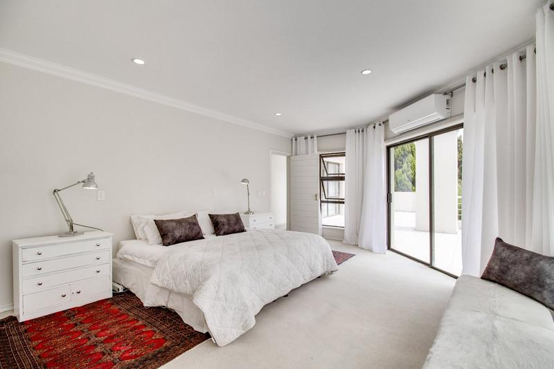 4 Bedroom Property for Sale in Dainfern Golf Estate Gauteng