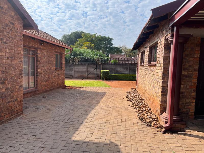 3 Bedroom Property for Sale in The Orchards Gauteng