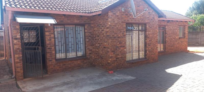 3 Bedroom Property for Sale in The Orchards Gauteng