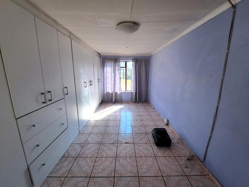 4 Bedroom Property for Sale in Heuweloord Gauteng