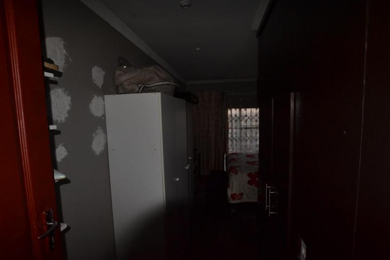 4 Bedroom Property for Sale in Olievenhoutbosch Gauteng