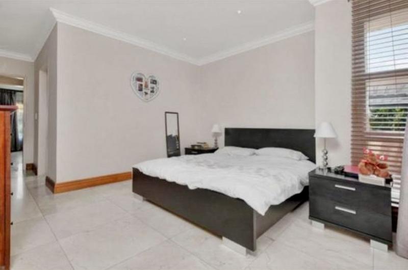 3 Bedroom Property for Sale in Morningside Gauteng