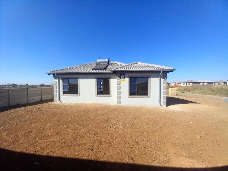 3 Bedroom Property for Sale in Windmill Park Gauteng