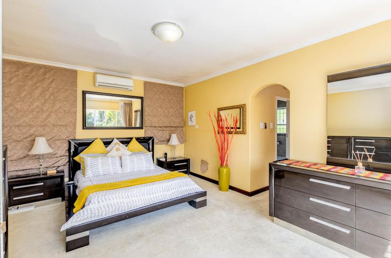 5 Bedroom Property for Sale in Sandown Gauteng