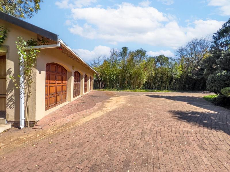 5 Bedroom Property for Sale in Sandown Gauteng
