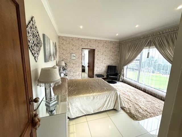 5 Bedroom Property for Sale in Blue Saddle Ranches Gauteng