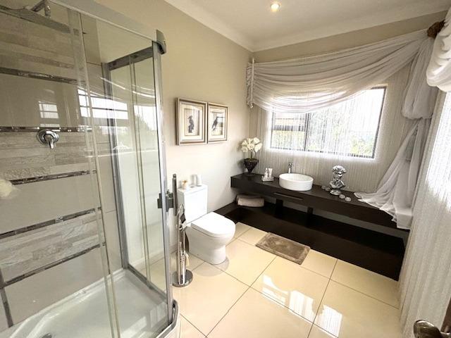 5 Bedroom Property for Sale in Blue Saddle Ranches Gauteng