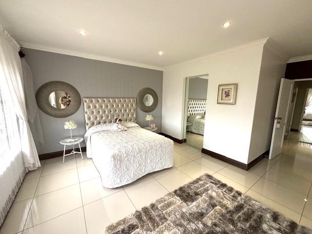 5 Bedroom Property for Sale in Blue Saddle Ranches Gauteng