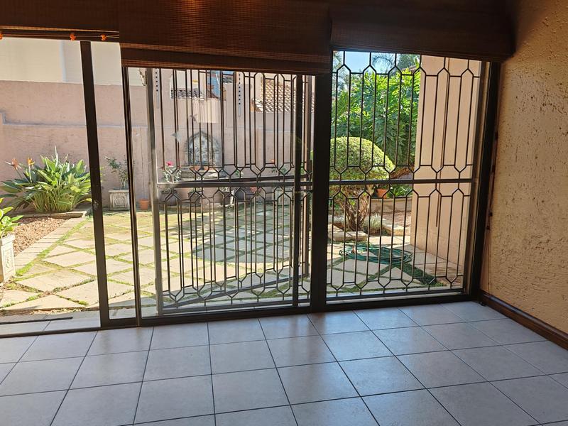 4 Bedroom Property for Sale in Bedfordview Gauteng