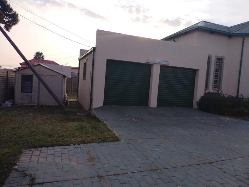 3 Bedroom Property for Sale in The Reeds Gauteng