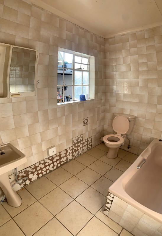 To Let 2 Bedroom Property for Rent in Kensington Gauteng