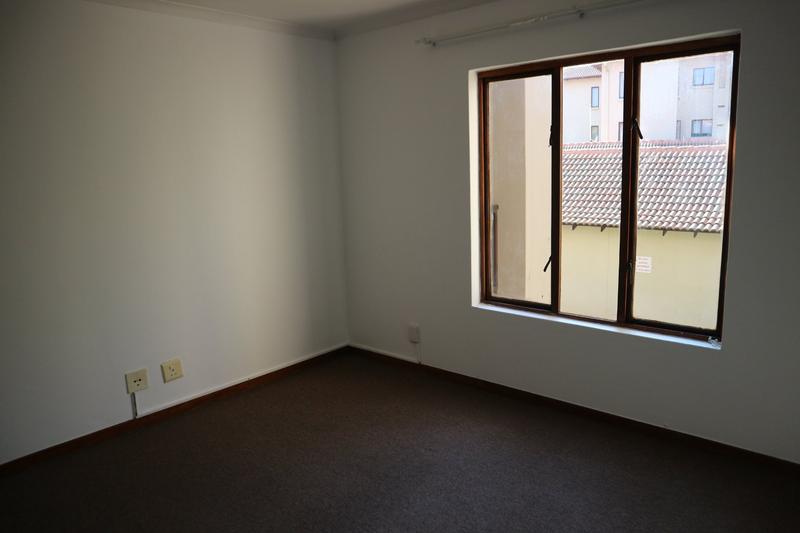 2 Bedroom Property for Sale in Chartwell Gauteng