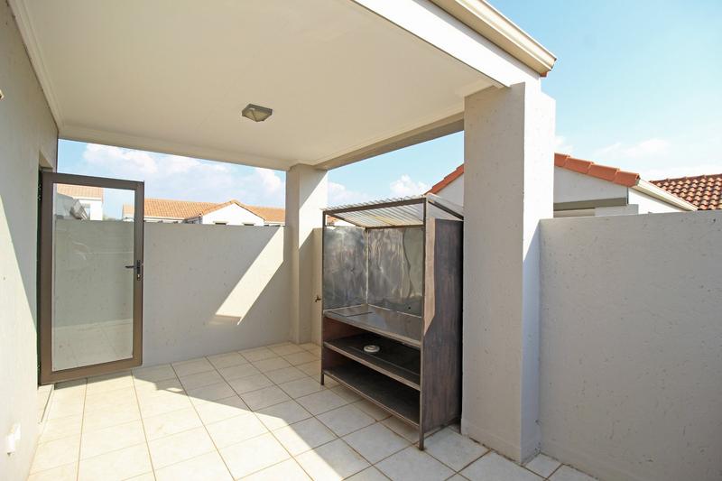 2 Bedroom Property for Sale in Fourways Gauteng