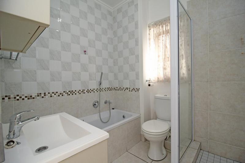 2 Bedroom Property for Sale in Fourways Gauteng