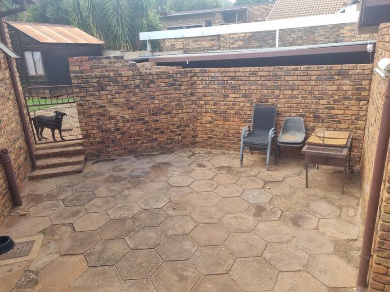 3 Bedroom Property for Sale in Suiderberg Gauteng