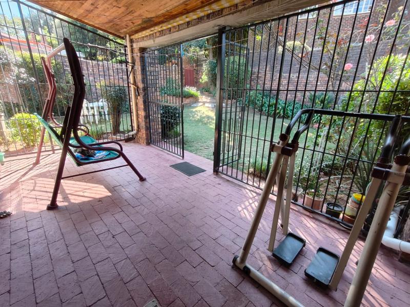 4 Bedroom Property for Sale in Weltevreden Park Gauteng