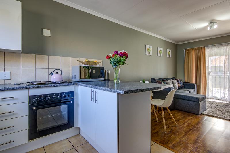 2 Bedroom Property for Sale in Birchleigh Gauteng