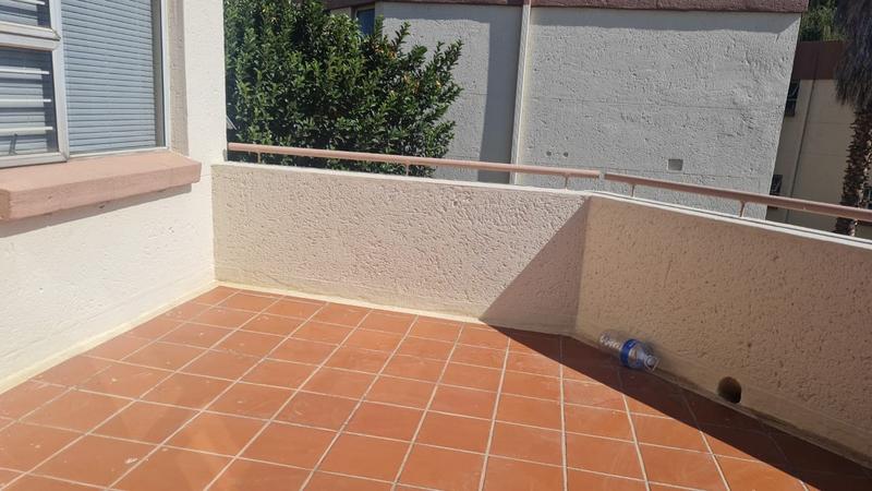 1 Bedroom Property for Sale in Bedfordview Gauteng