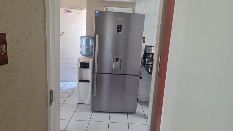1 Bedroom Property for Sale in Bedfordview Gauteng